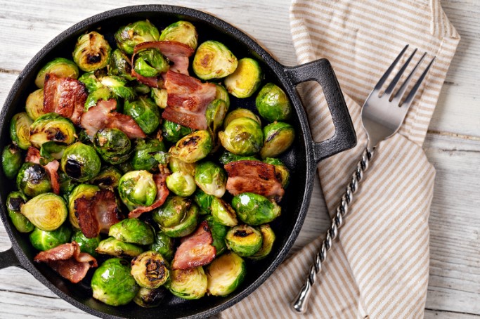 Brussels sprouts with ham