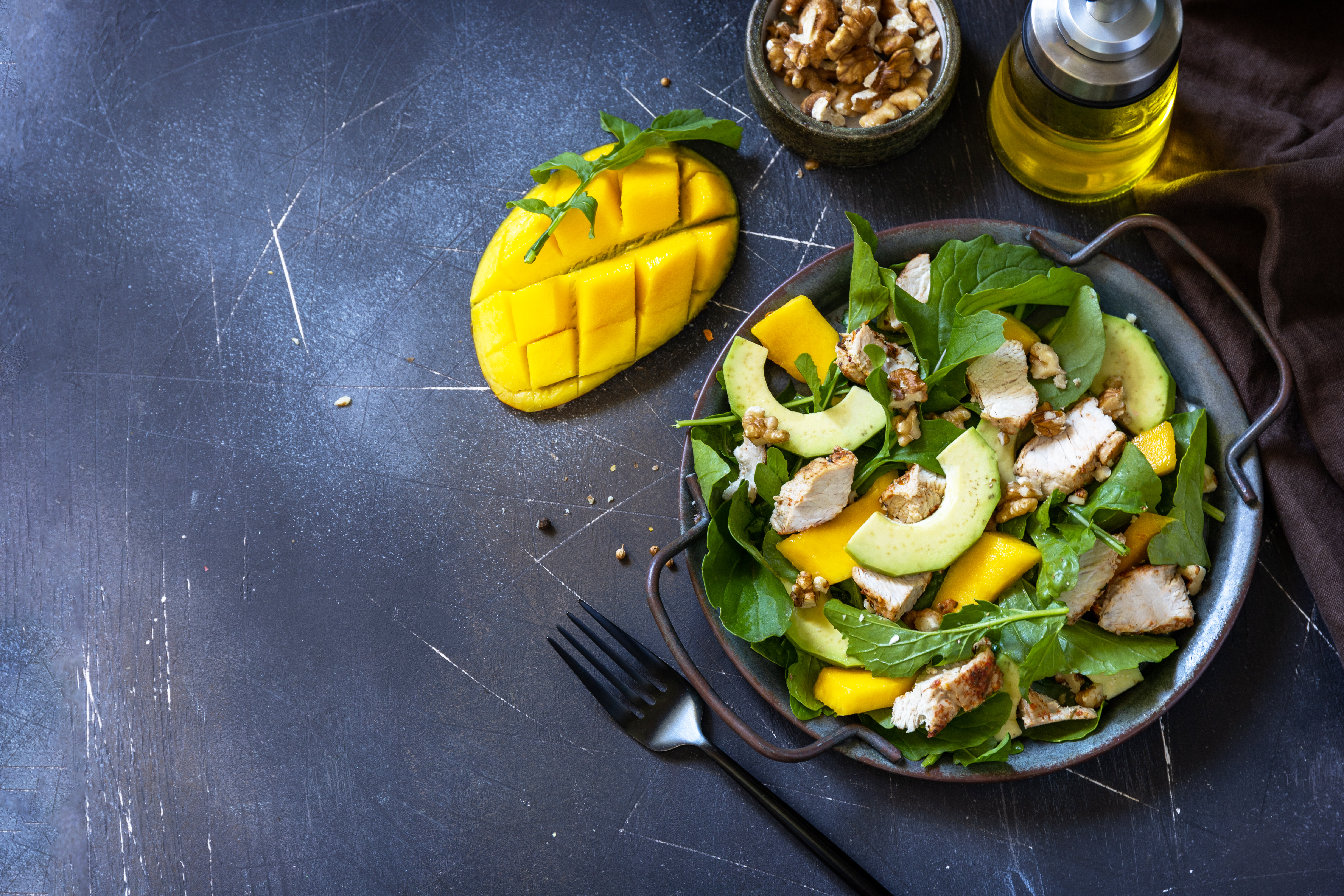 Crunchy Chicken and Mango Salad